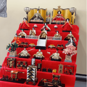 Boneka Hinamatsuri